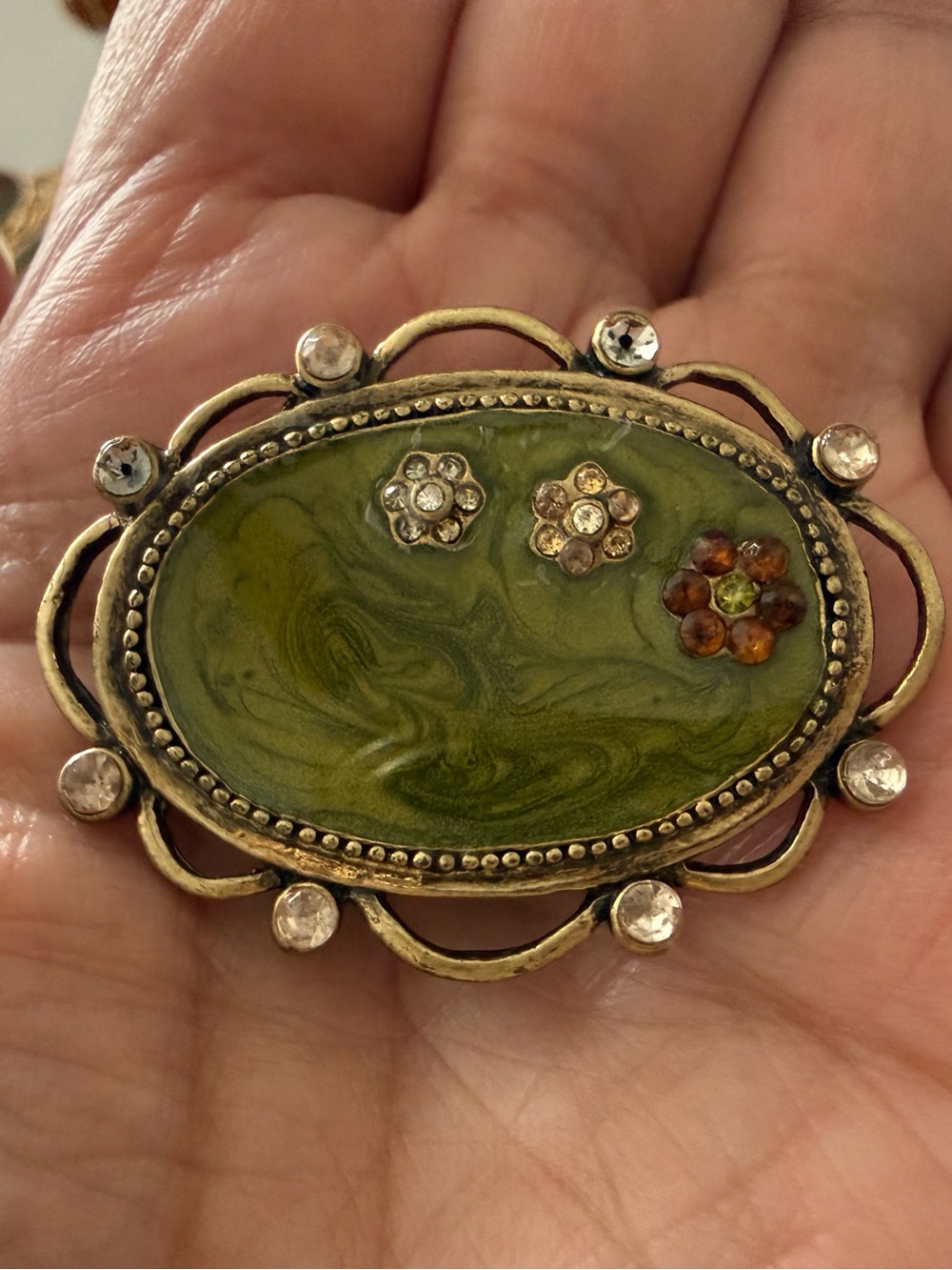 Green Floral Resin Oval Brooch - Women Jewelry